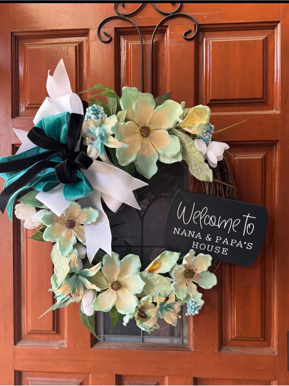 Mint & White Magnolia WELCOME to NANA AND PAPAS HOUSE WREATH